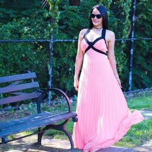 Pleated maxi dress